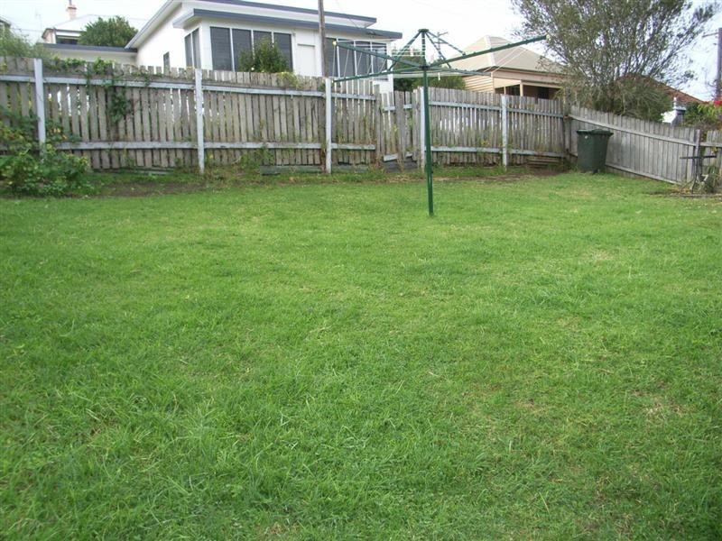 17 Minnamurra Street, Kiama NSW 2533