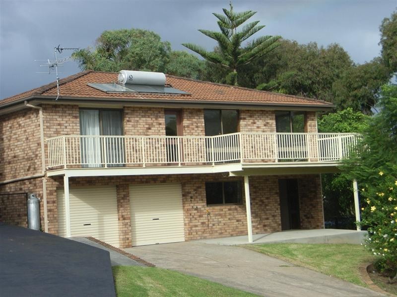2 Moreton Bay Place, Kiama Downs NSW 2533