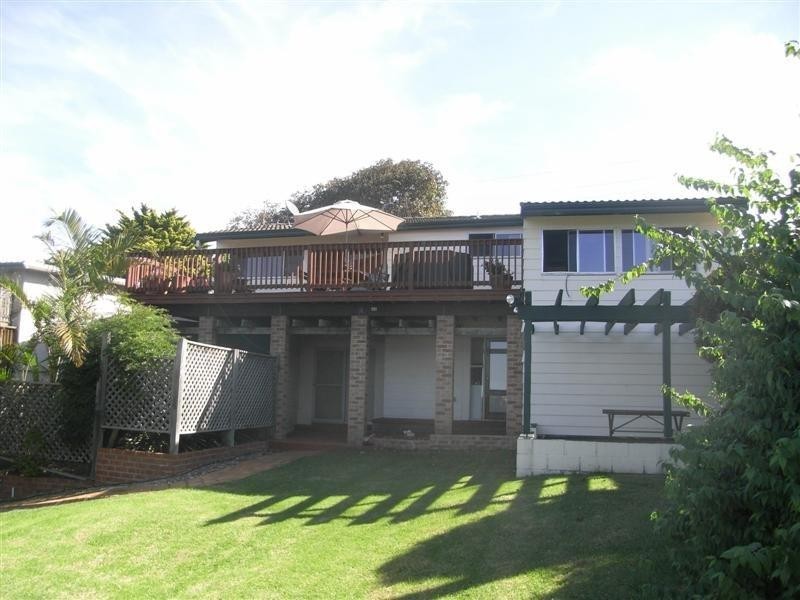 96 Riverside Drive, Kiama Downs NSW 2533