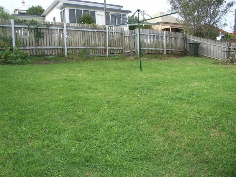 17 Minnamurra Street, Kiama NSW 2533