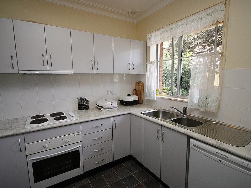 12 Charles Avenue, Minnamurra NSW 2533