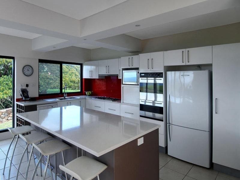 16 Anembo Crescent, Kiama Heights NSW 2533