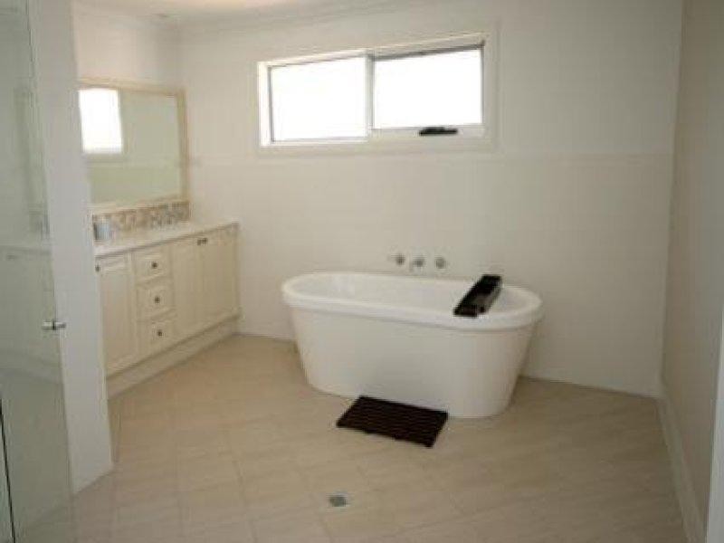 11 Marsden Street, Kiama NSW 2533