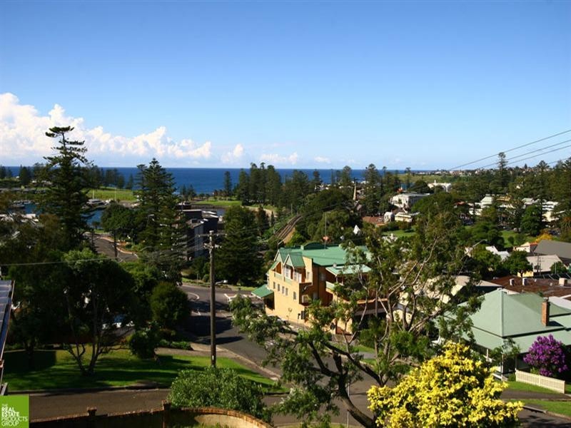 33 Minnamurra Street, Kiama NSW 2533