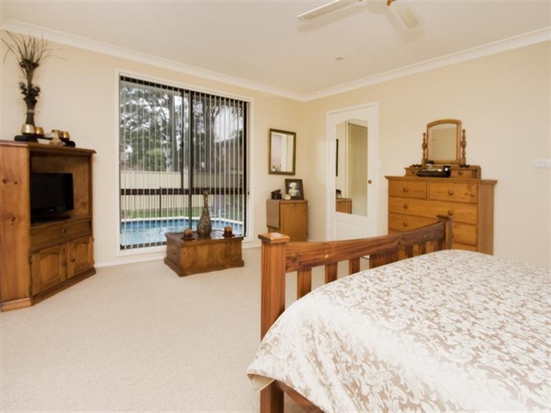 15 Meehan Drive, Kiama Downs NSW 2533