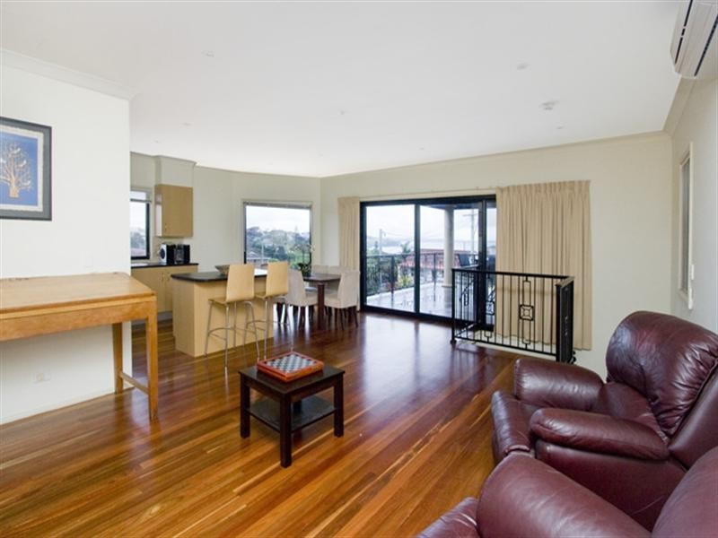 25b North Kiama Drive, Kiama Downs NSW 2533