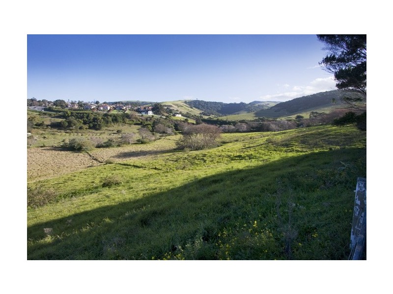 60 and 70 South Kiama Drive, Kiama NSW 2533