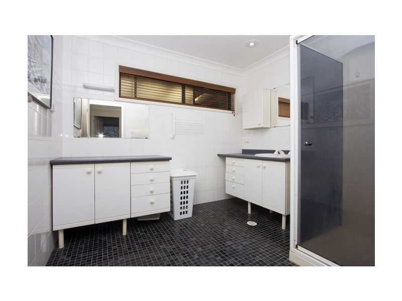 57 Kiarama Avenue, Kiama Downs NSW 2533
