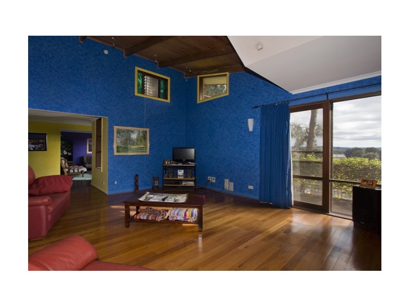 7 Henry Parkes, Kiama Downs NSW 2533