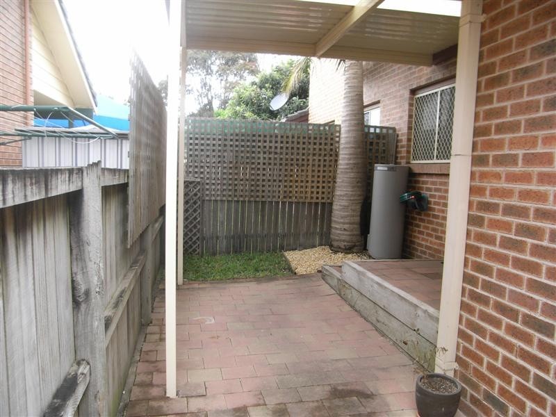 2/15 Jindabyne Road, Flinders NSW 2529