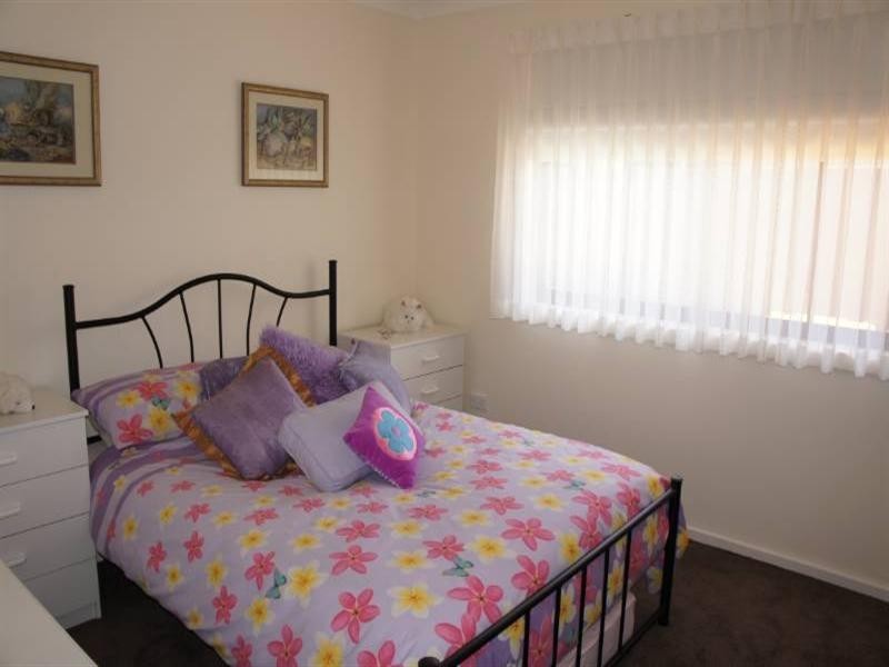 16 Cole Street, Kiama NSW 2533