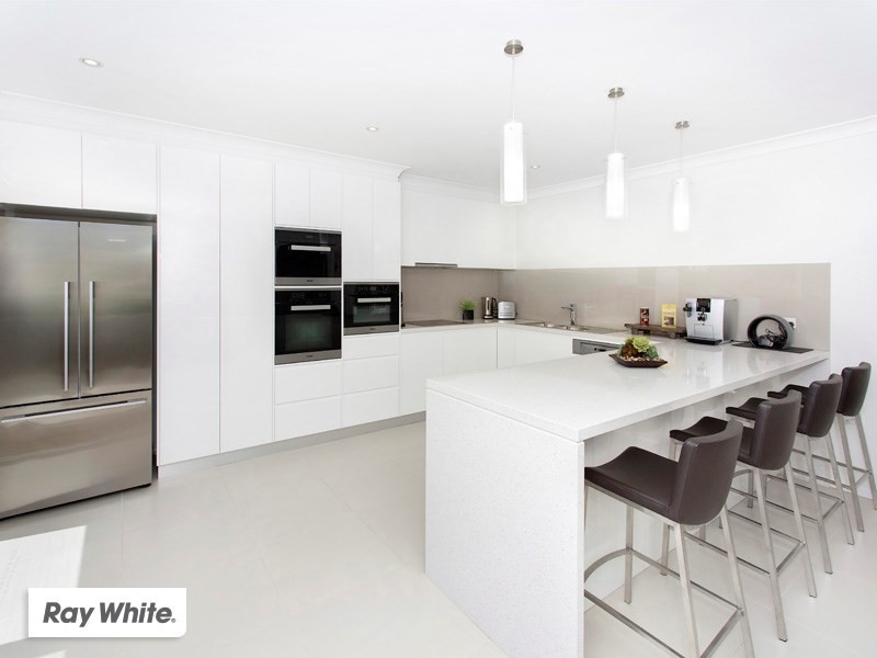 4 Attunga Avenue, Kiama Heights NSW 2533