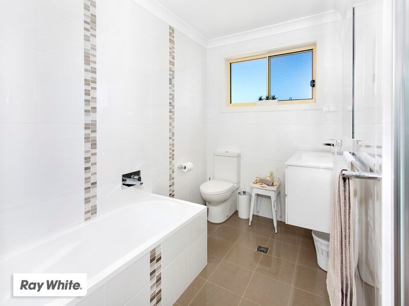 4 Attunga Avenue, Kiama Heights NSW 2533