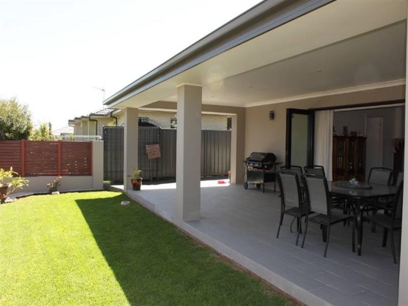 16 Cole Street, Kiama NSW 2533