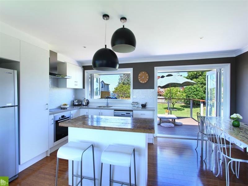 76 Attunga Avenue, Kiama Heights NSW 2533