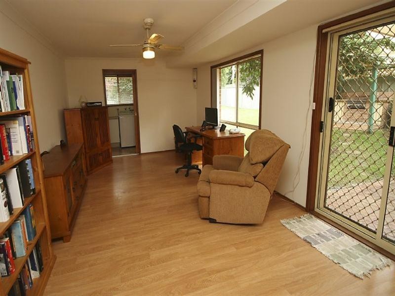 9 Ironbark Crescent, Kiama Downs NSW 2533