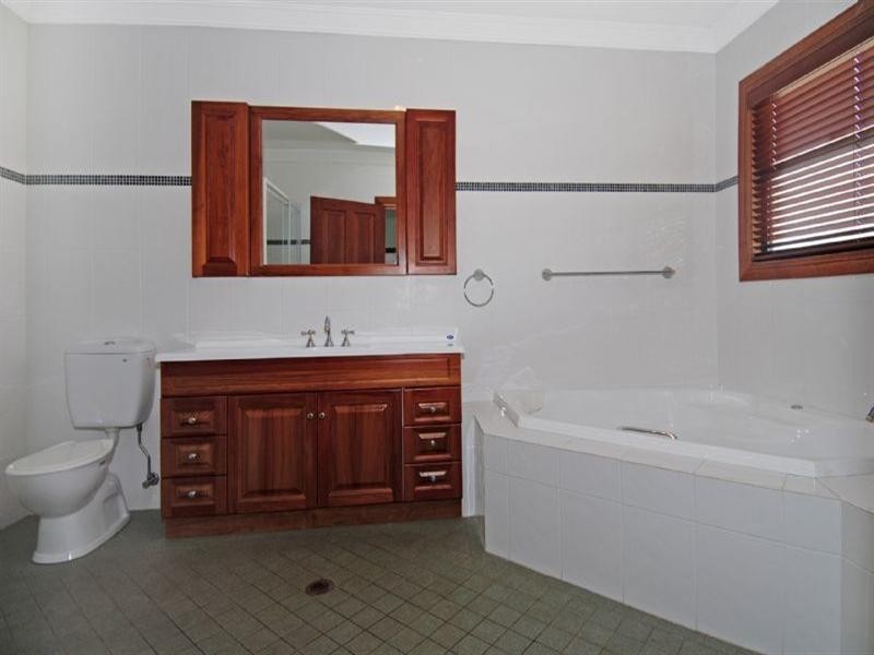40 Farmer Street, Kiama NSW 2533