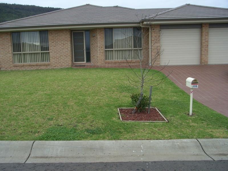 23 Cascade Circuit, Albion Park NSW 2527