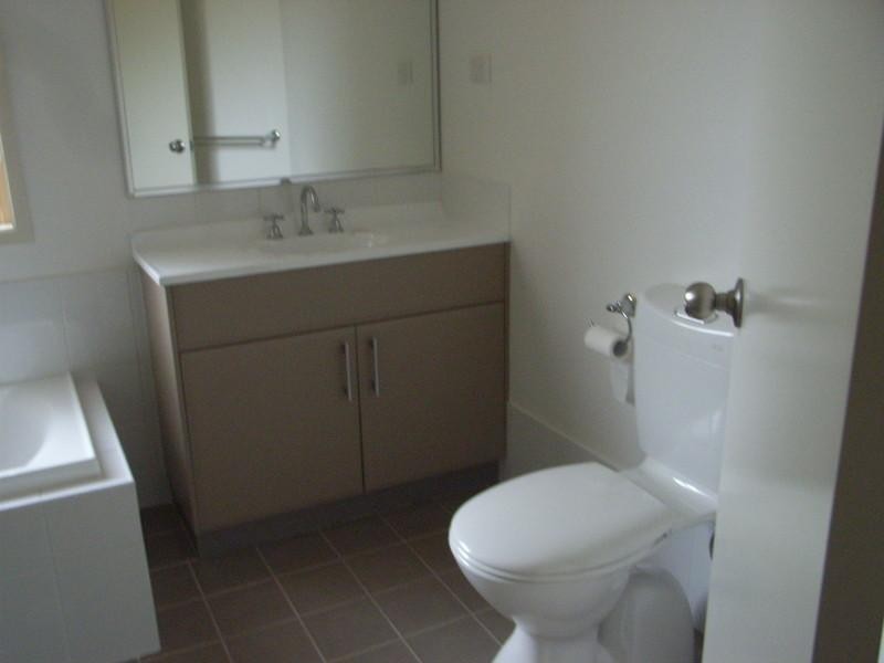 23 Cascade Circuit, Albion Park NSW 2527