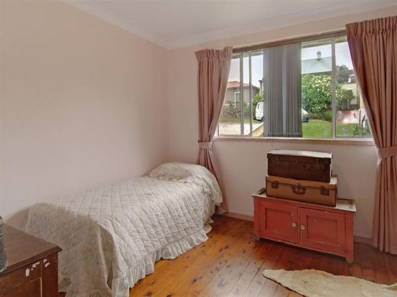 17 Seaview Street, Kiama NSW 2533