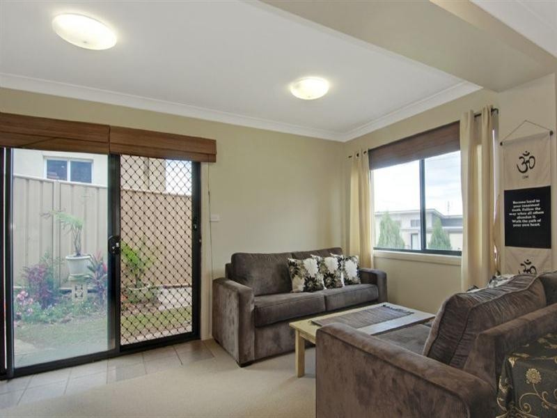 17 Anembo Crescent, Kiama Heights NSW 2533