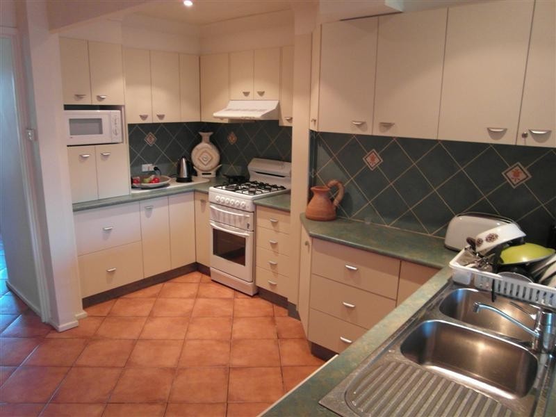 57 North Kiama Drive, Kiama Downs NSW 2533