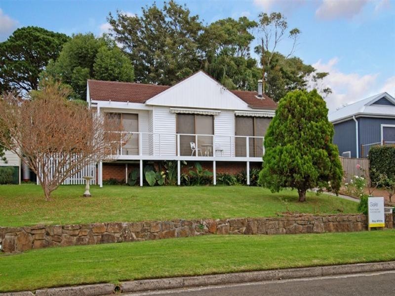 27 Holden Avenue, Kiama NSW 2533