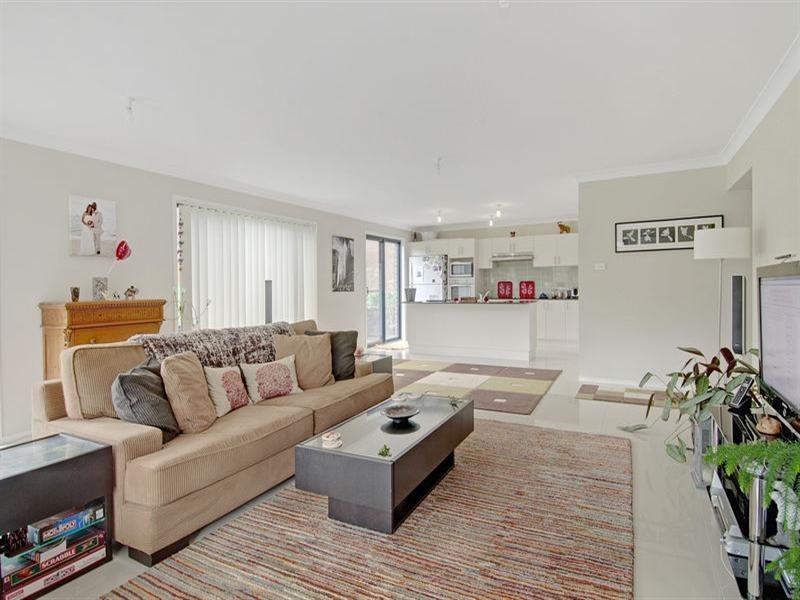 15 Eugene Street, Kiama NSW 2533