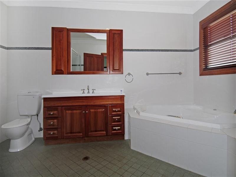 40 Farmer Street, Kiama NSW 2533