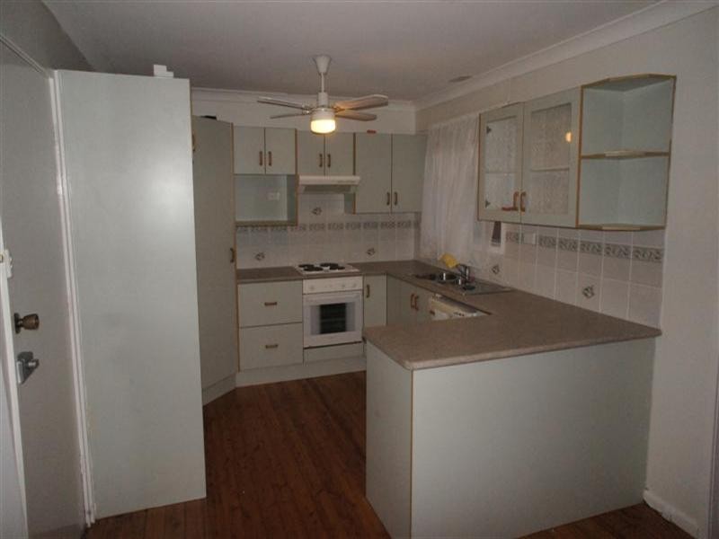 31 Hoolong Avenue, Kiama Downs NSW 2533