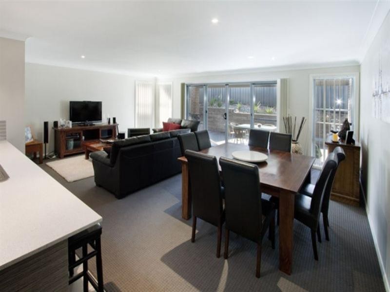 102 Whittaker Street, Flinders NSW 2529