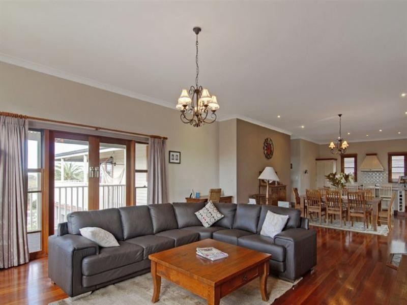 127 Shoalhaven Street, Kiama NSW 2533
