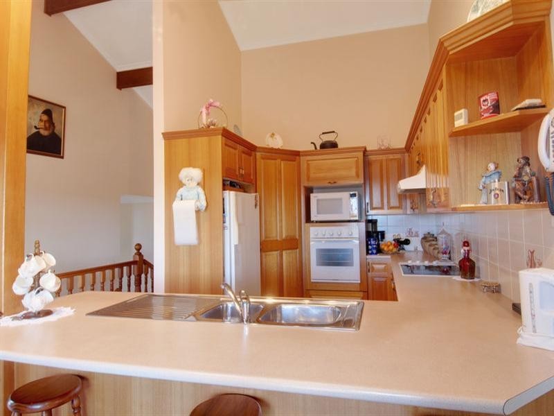 21 Henry Parkes Drive, Kiama Downs NSW 2533