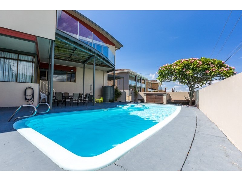 8 Holt Street, Kiama Downs NSW 2533