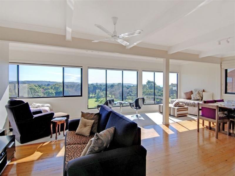 30 Golfers Parade, Kiama Downs NSW 2533