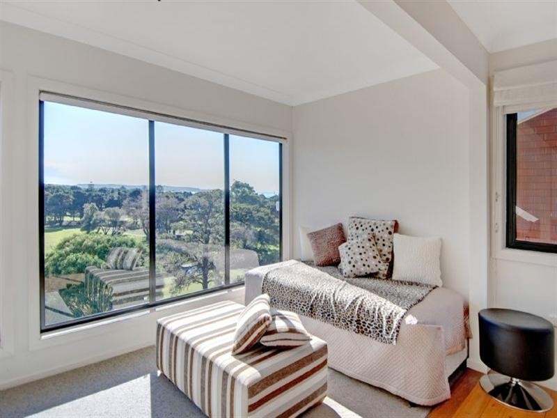 30 Golfers Parade, Kiama Downs NSW 2533