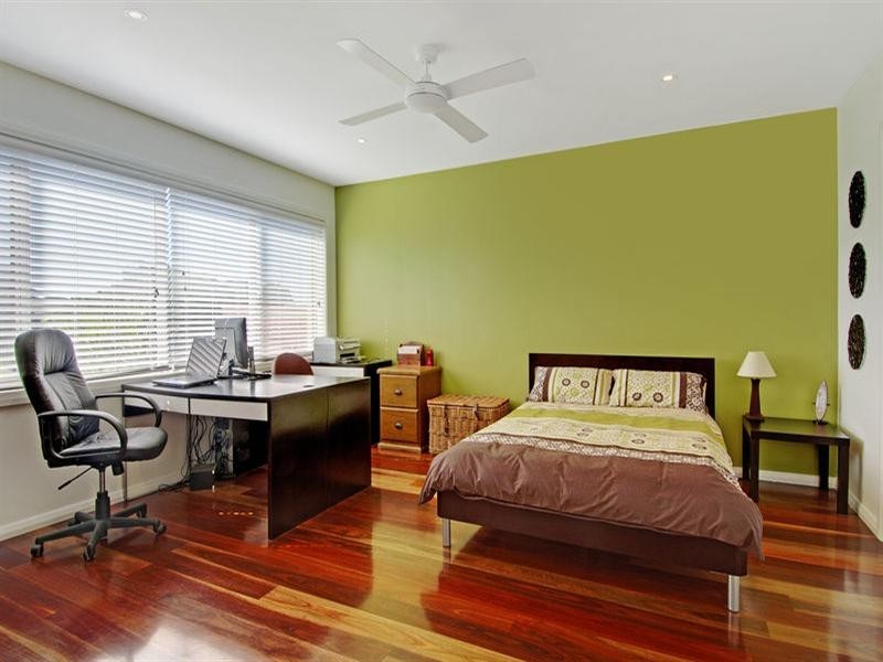 18 Hayman Crescent, Shell Cove NSW 2529