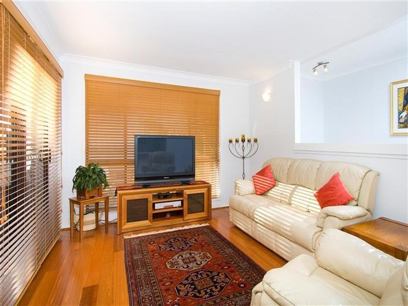 10 Antrim Street, Kiama NSW 2533