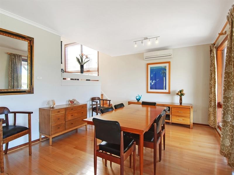 8 Elanora Road, Kiama Heights NSW 2533