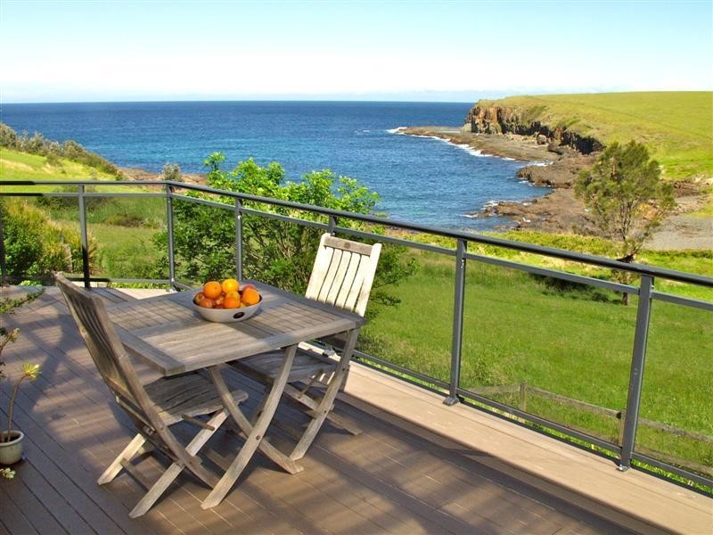 8 Elanora Road, Kiama Heights NSW 2533