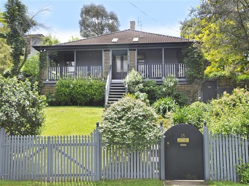 15 Farmer Street, Kiama NSW 2533