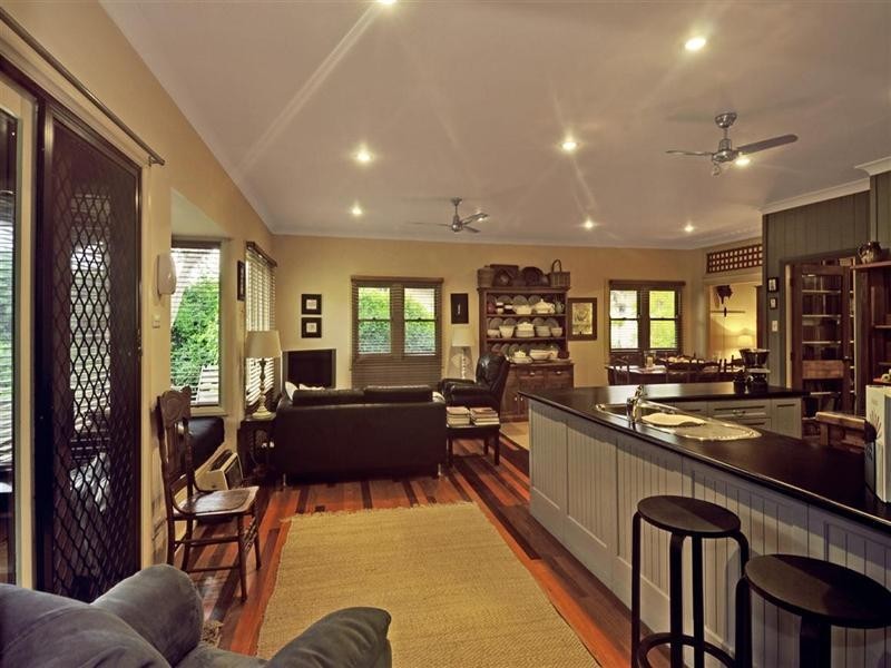 15 Farmer Street, Kiama NSW 2533