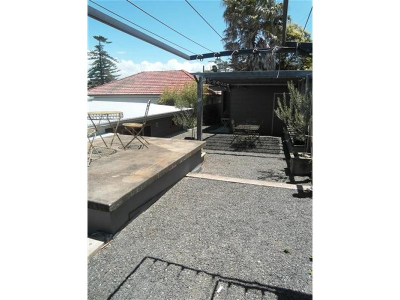 4 Devonshire Crescent, Kiama NSW 2533