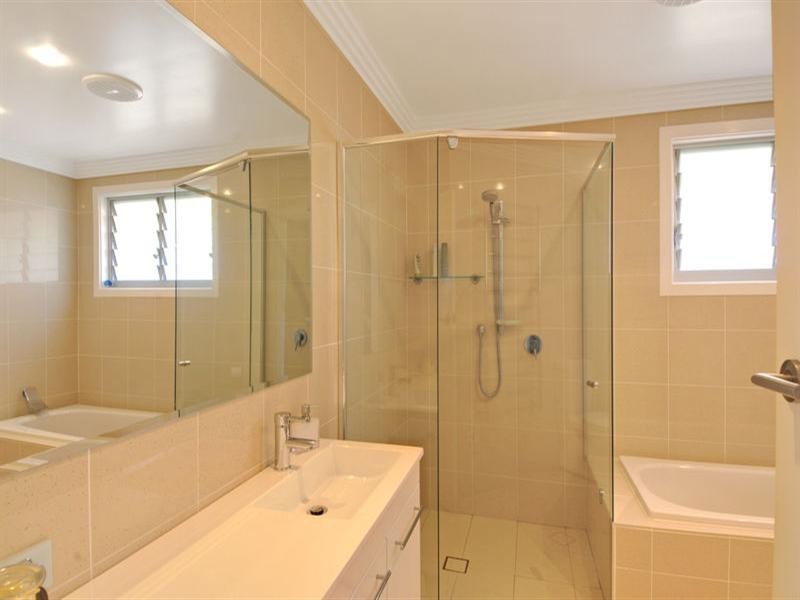 30 Attunga Avenue, Kiama Heights NSW 2533