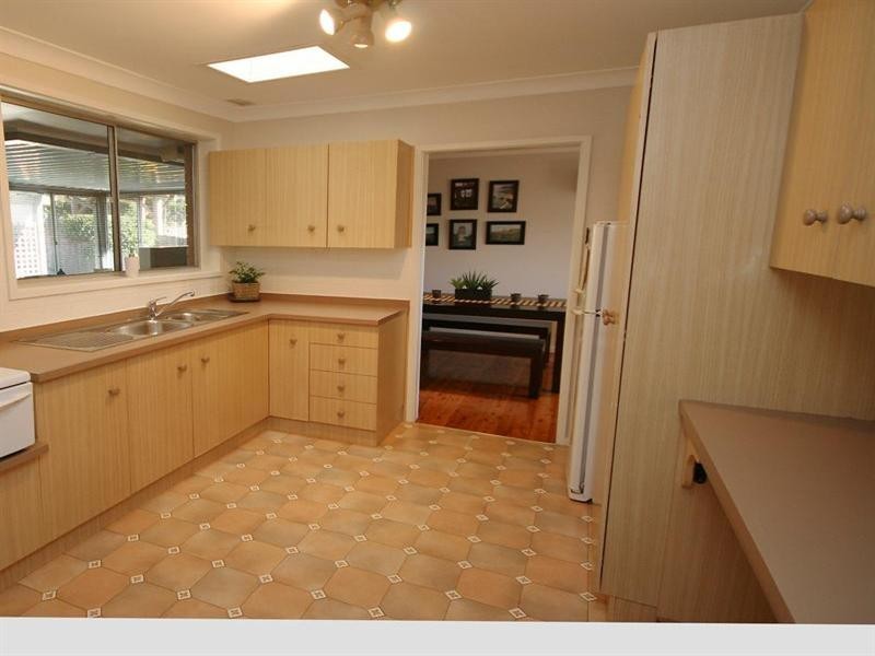 13 Flinders Avenue, Kiama Downs NSW 2533