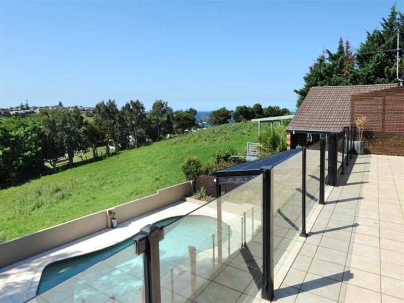 65 Attunga Avenue, Kiama Heights NSW 2533