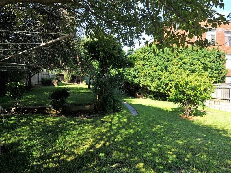 10 Barney Street, Kiama NSW 2533