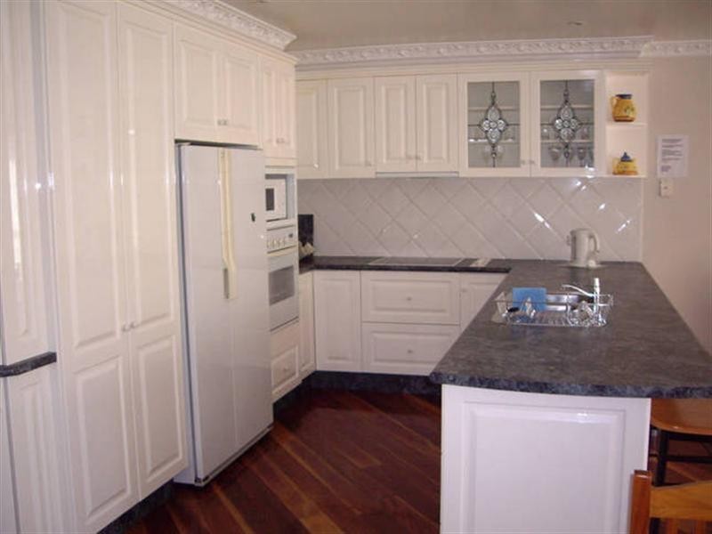 33 Eureka Avenue, Kiama Downs NSW 2533