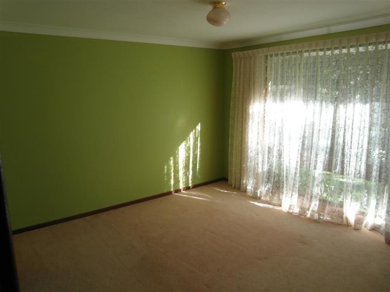 33 Hughes Crescent, Kiama Downs NSW 2533