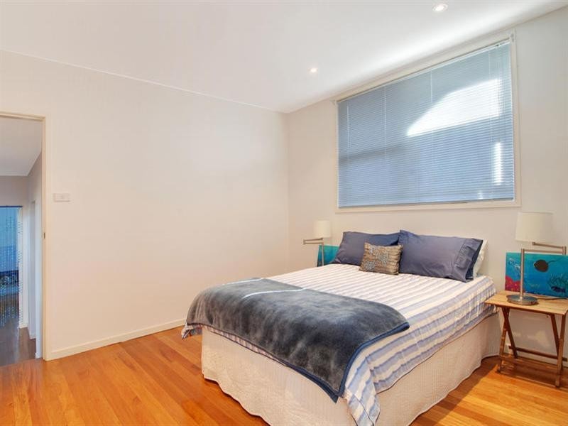 33 Minnamurra Street, Kiama NSW 2533